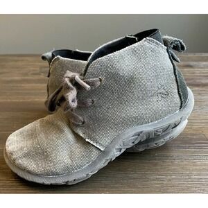 Cushe Boy's Sand Chukka Boot Size 13 Gray Canvas Shoes Lace Up